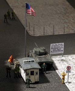 70-1490 - Checkpoint Charlie