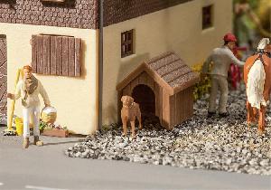 241-180939 - Hundehütte mit Hund